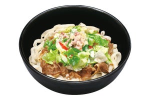 すき家、コンニャク麺を使用した「シーザーレタス牛麺」を発売