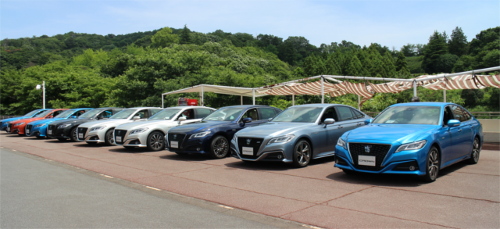 新型「クラウン」