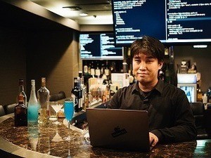 ハッカーってどんな人? ハッカーに会えるバーへ行ってみた