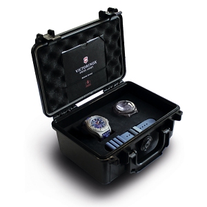 ビクトリノックス「I.N.O.X. Professional Diver Titanium」