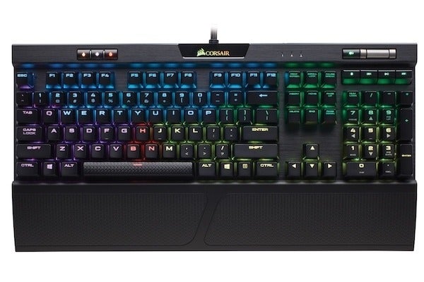 CORSAIR、Cherry MX Speed軸で8MBメモリ内蔵のゲーミングキーボード