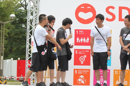 「SDGsウォーク2018」に次長課長の河本準一、パンサー、和牛ら参加