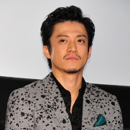 小栗旬