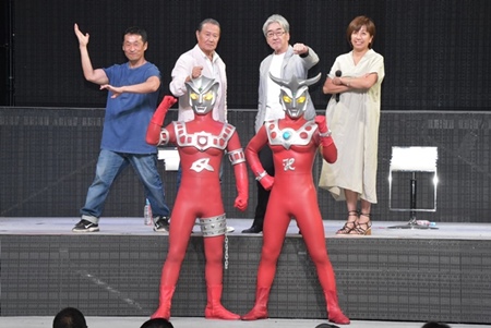 ウルトラマンレオ イベントで坂本浩一監督が 新作レオ に意欲 真夏竜 戦う敵は 老い マイナビニュース