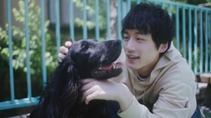 坂口健太郎が犬と戯れ、彼女とデート…日常描いたWEB動画公開