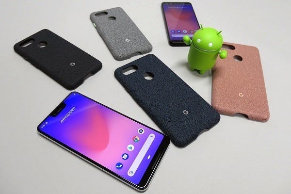 写真で見る「Pixel 3」「Pixel 3 XL」ファブリックケース | マイナビ