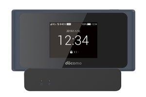 ドコモ、受信最大1,288Mbpsの「ギガ超え」モバイルWi-Fiルーター