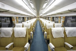 京都鉄道博物館、初代新幹線0系グリーン車・ビュフェ車を12月公開
