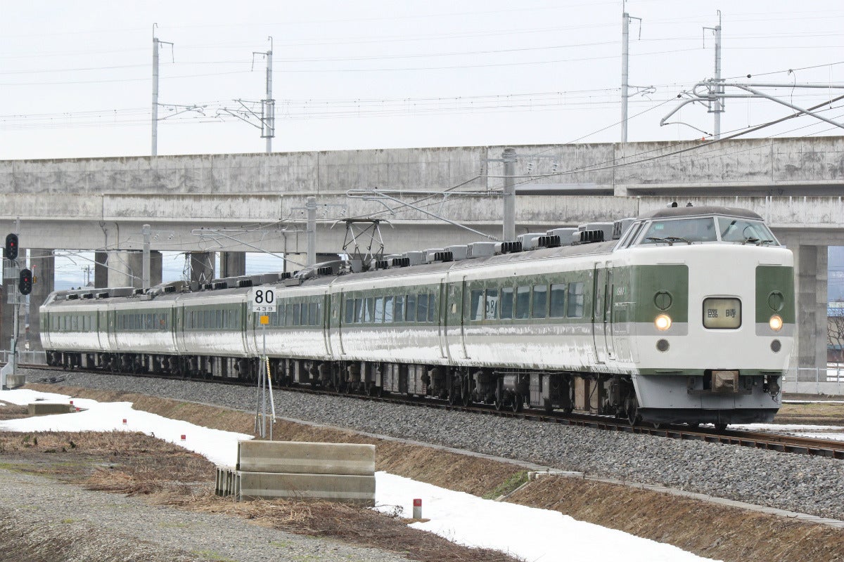 Jr東日本189系使用 ムーンライト信州81号 2018年冬も年末に運転