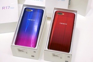 UQの秋冬モデルは全4機種、注目は6.4型スマホ「OPPO R17 Neo」