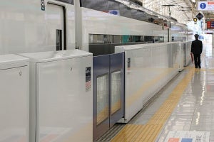 京成電鉄、日暮里駅上りホームにホームドア - 12/23から使用開始