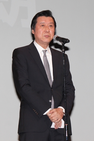 松岡茉優