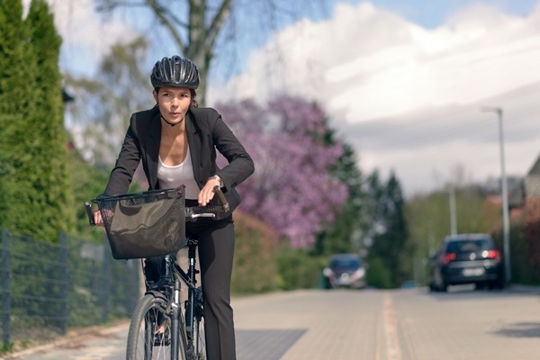 片道1時間以上の人も! 自転車通勤のメリット・デメリット | マイナビニュース