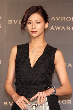 「BVLGARI AVRORA AWARDS 2018」西内まりや