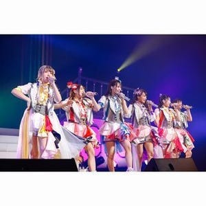 ネガティブオーラを吹きとばせ、i☆RisがTDCホールでデビュー6周年ライブ開催
