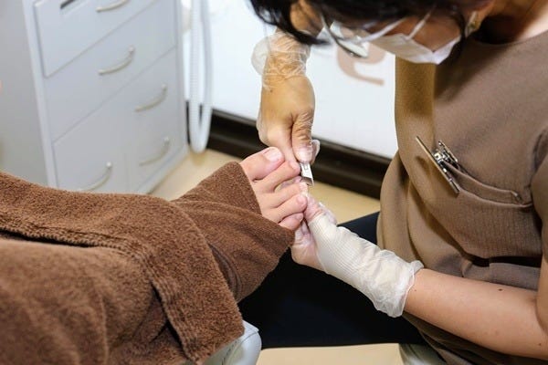足の爪切り専門店 でプロの技を体感 自宅でできるフットケアも マイナビニュース