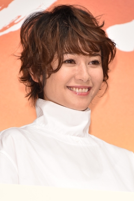 真木よう子