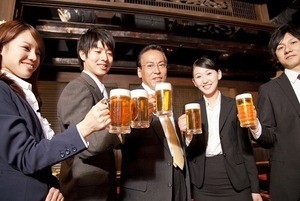 お酒を飲めない人が会社の飲み会を楽しむ方法