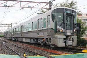 JR西日本227系、桜井線・和歌山線に投入する新型車両の展示会開催
