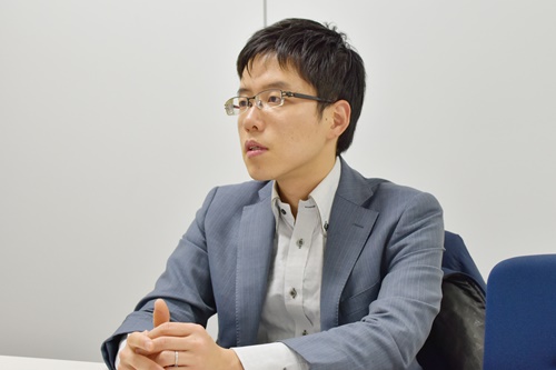 中野秀俊
