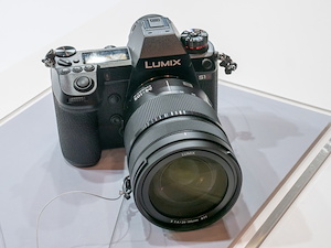 パナソニック「LUMIX S1R・S1」発表会