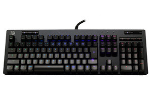 Tt eSPORTS、TTC製キースイッチ採用のゲーミングキーボード「Neptune」