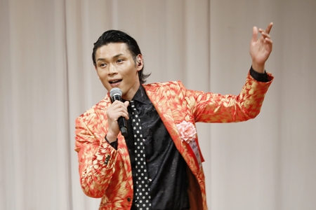 純烈