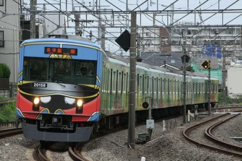 西武鉄道など 2代目銀河鉄道999デザイン電車 さよならイベント マイナビニュース