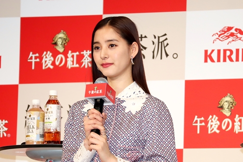 新木優子 深田恭子の言葉に感激 理想の大人の女性像 とは マイナビニュース