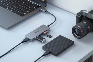 AUKEY、USB Type-C接続でSD・microSDスロット装備のUSBハブ