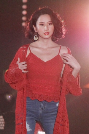河北麻友子