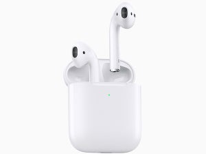 Apple、第2世代「AirPods」発表、ヘッドフォン専用H1チップ搭載