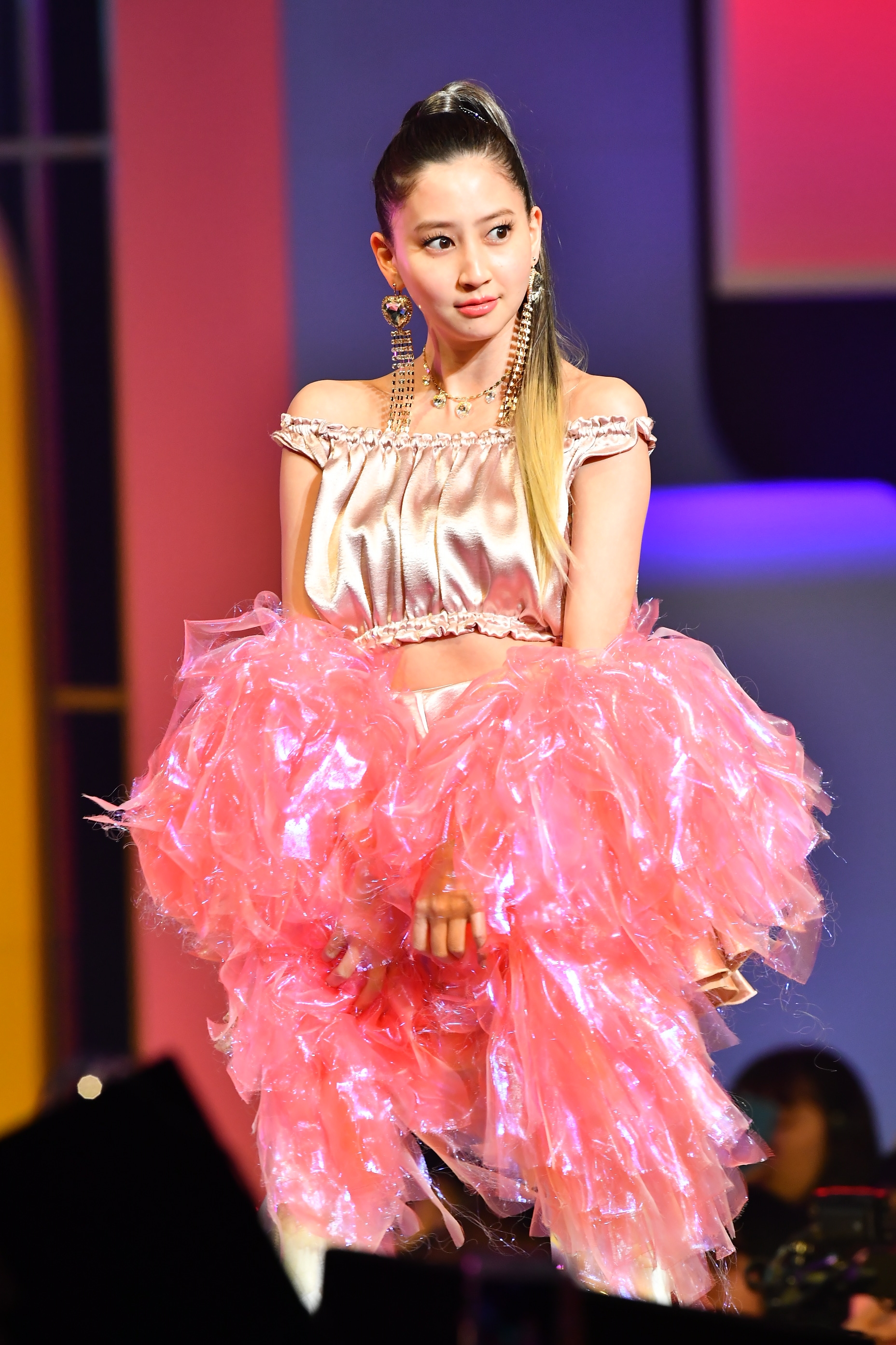 河北麻友子