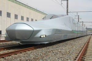 JR東日本E956形「ALFA-X」公開「シンカリオンに出てきそう」の声も
