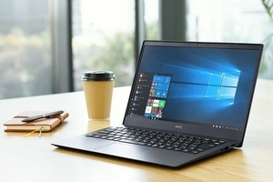 837gで20時間のバッテリ駆動、13.3型モバイルPC「LAVIE Pro Mobile」