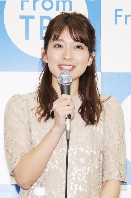 Tbs山本里菜アナ 赤ベンツ王子 との交際認める 同棲はしていない マイナビニュース