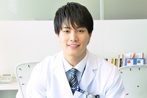 鈴木伸之、ドラマコラボCMに初挑戦　カメラマン絶賛のさわやかさ