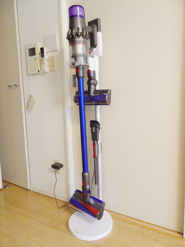 dyson V11付属 充電ドッグ - 掃除機