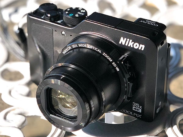 Nikon　クールピクス　A1000