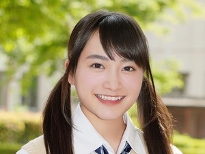 福田愛依、ツインテ＆制服写真初公開! 周囲から「どん子ちゃんだ!」