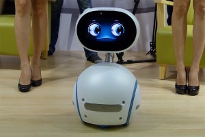 ASUS、小型化で導入しやすくなったロボット「Zenbo Junior」をデモ