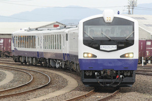 JR東日本、秋田港クルーズ列車を7月開催「秋田港海の祭典」で運転