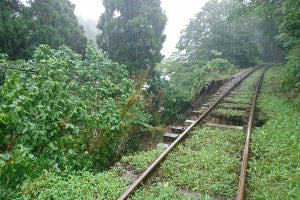 JR九州、吉都線都城～吉松間でバス輸送 - 大雨で土砂流出が発生