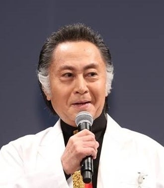 東山紀之 ジャニー氏は 本当に気づかいの方 北大路欣也も思い出語る マイナビニュース