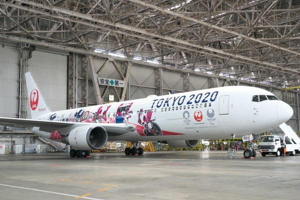 みんなのJAL2020ジェット」2号機でミライトワ・ソメイティと空の旅