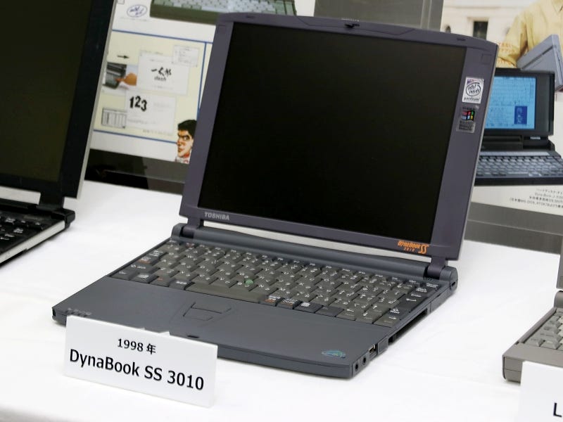 我々はこのdynabookとLibrettoを知っている！ - dynabook Day 2019の懐かし展示 | マイナビニュース