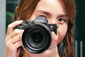 ソニー「α7R IV」に触った！　6100万画素の実写画像も