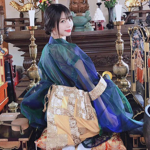 鈴木ふみ奈、”世界一かわいいお坊さん”姿に賞賛の声「かわいすぎやろ」「拝みに行きたい」