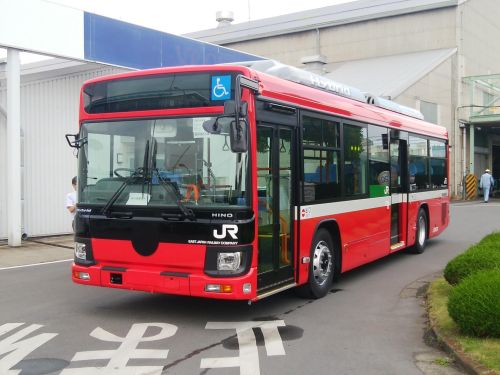 Jr東日本 大船渡線brt 気仙沼線brtにハイブリッドバス新車導入へ マイナビニュース