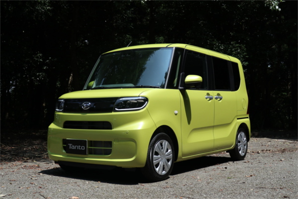 ダイハツの新型「タント」